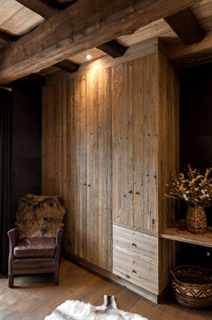 Reclaimed timber furniture_02.jpg